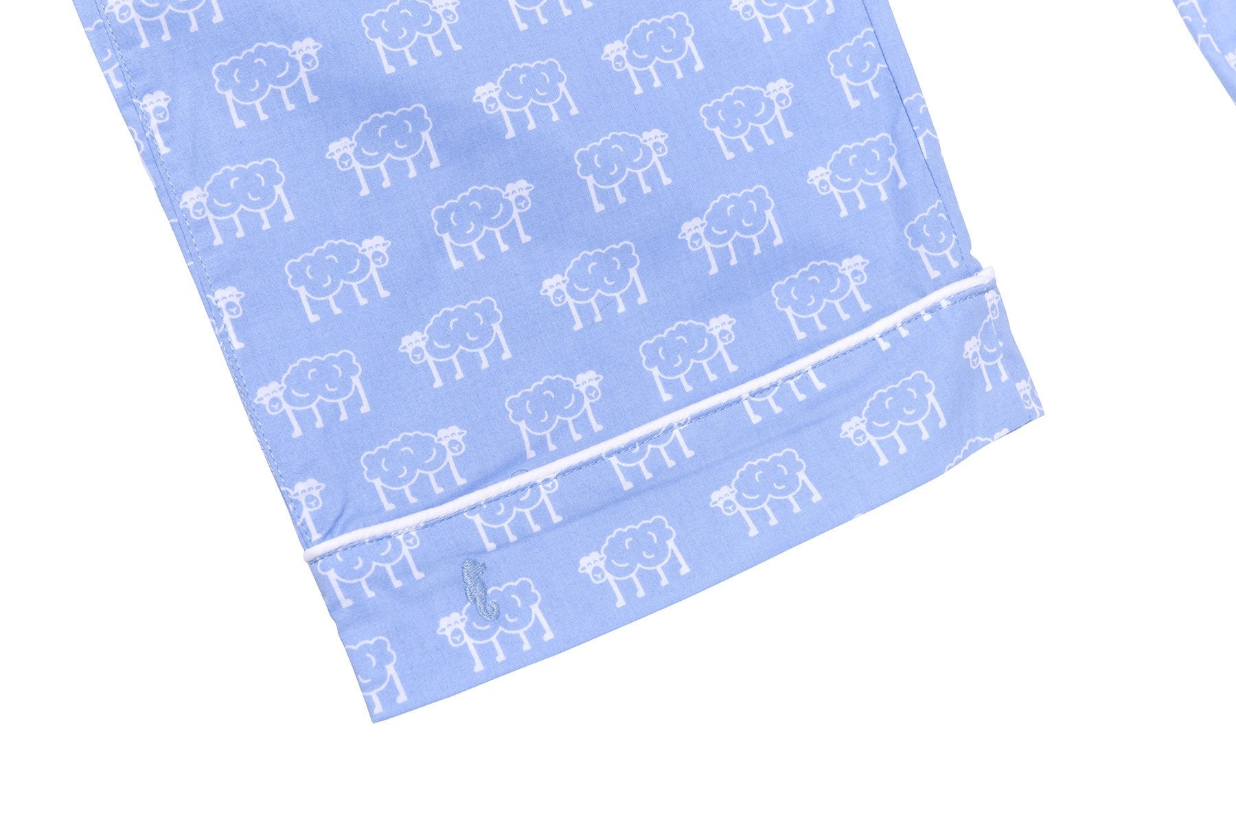 Sapphire Sheep White Piping